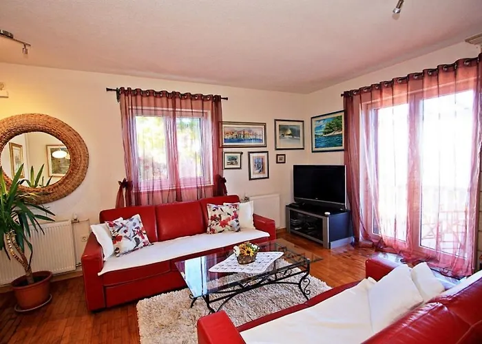 With Pool Σπίτι διακοπών *