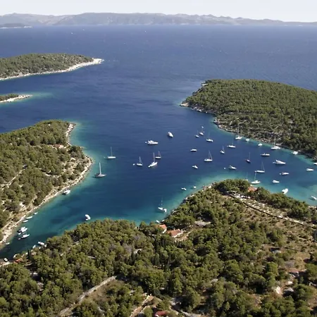 With Pool בית נופש